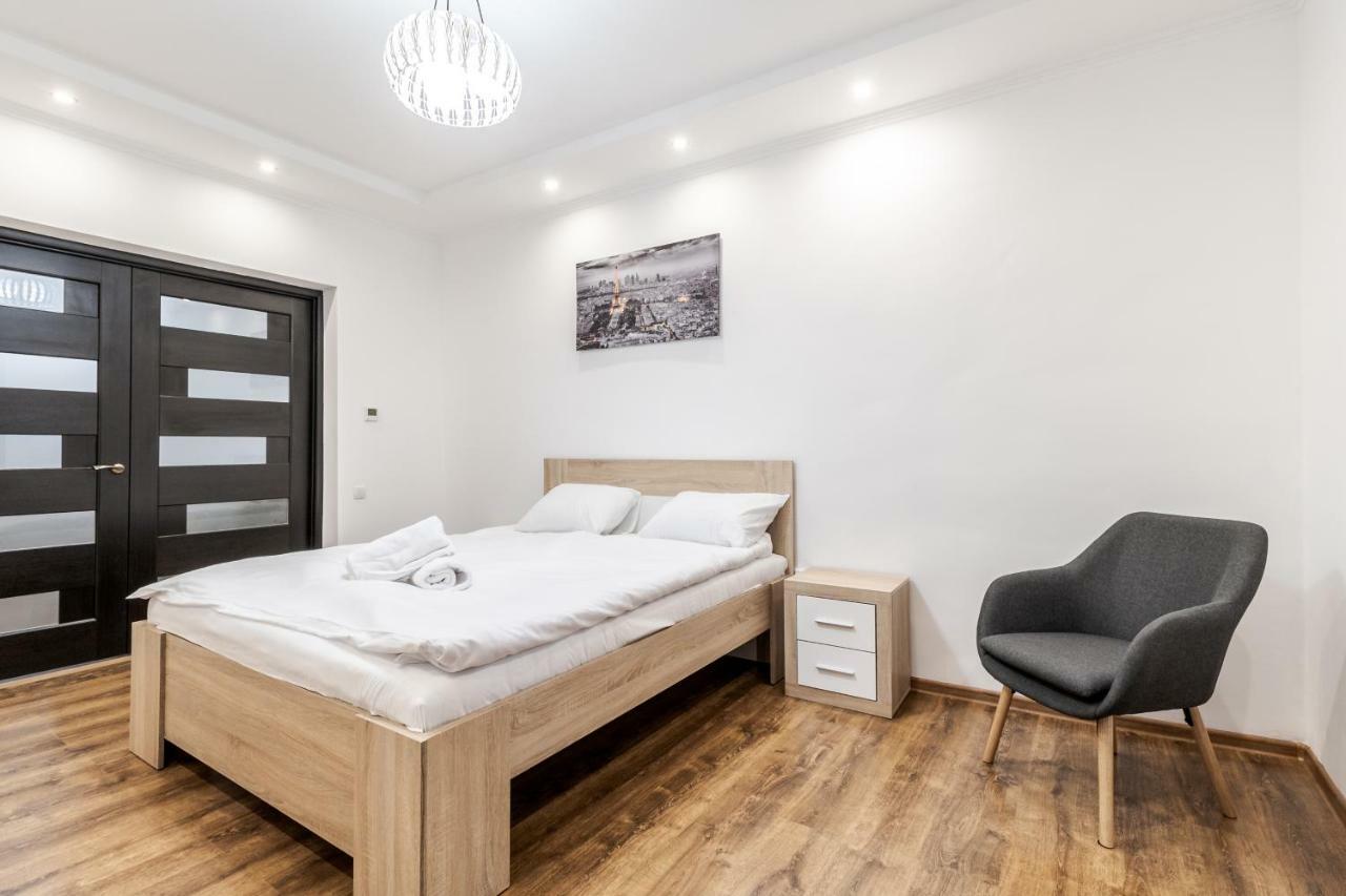 Homey Apartment ลวีฟ ภายนอก รูปภาพ